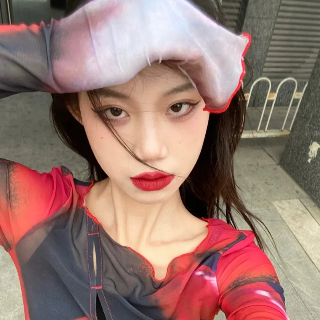 重生救妻千金女友赖上我